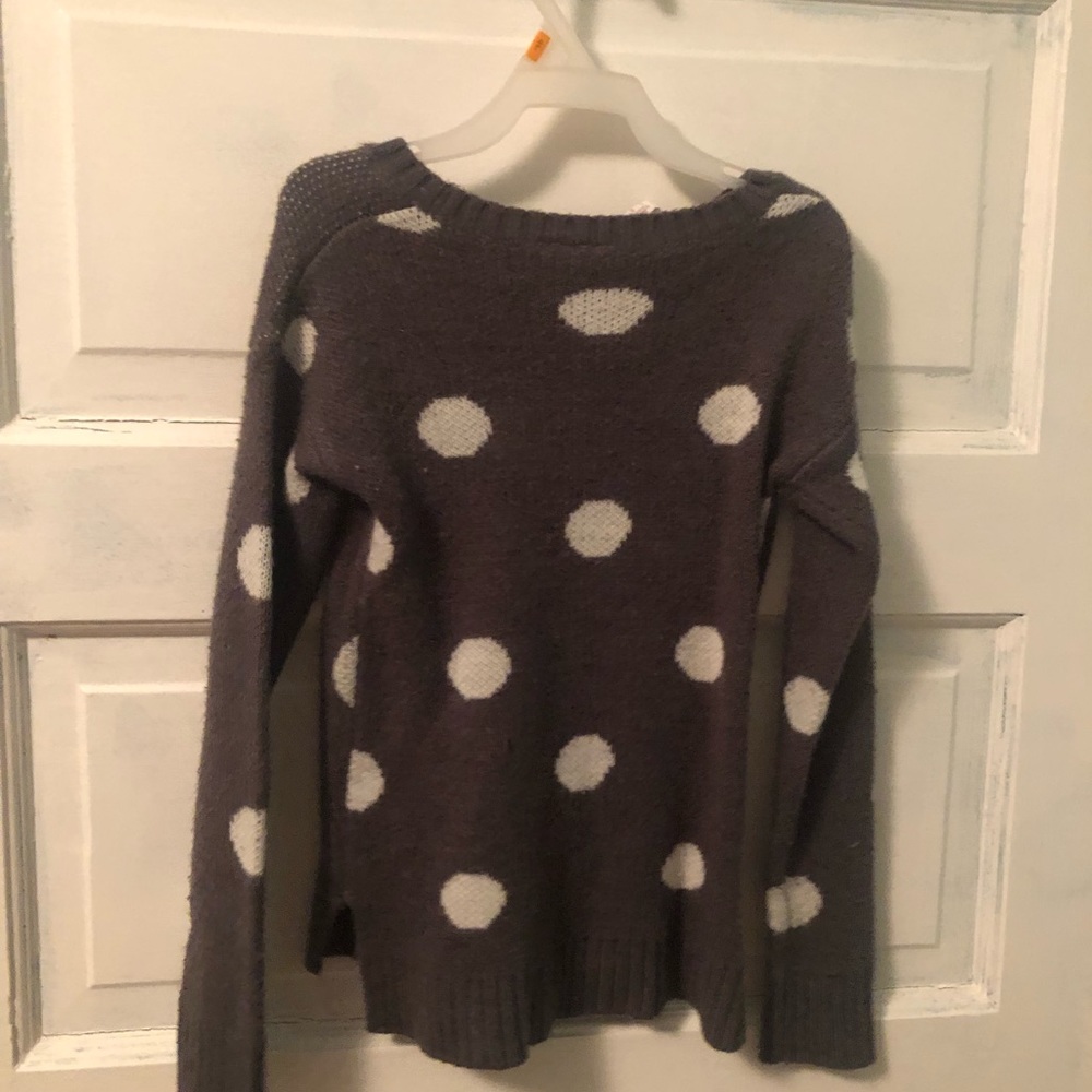 Sweater - Picture 2 of 2